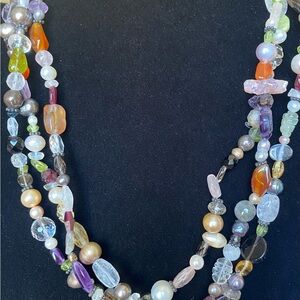 Set of Necklace & Bracelet with Natural Multicolor Stones, Beads & Faux Pearls.